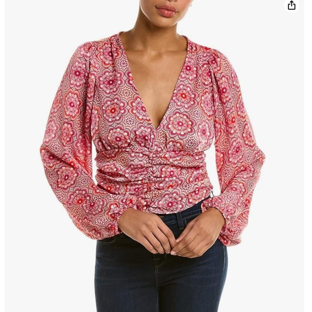 BCBGeneration Women's Long Sleeve Top Fitted V Neck Shirt
